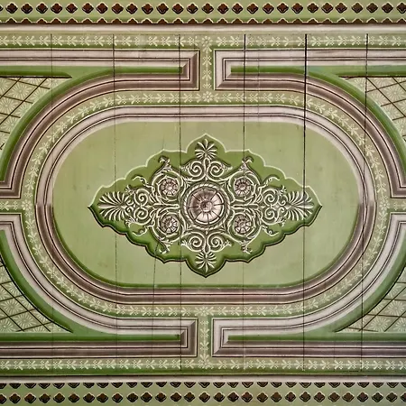 1900 فندق