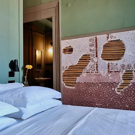 Hotel 1900
